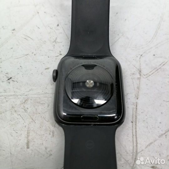 Смарт-часы Apple Watch series SE 44mm