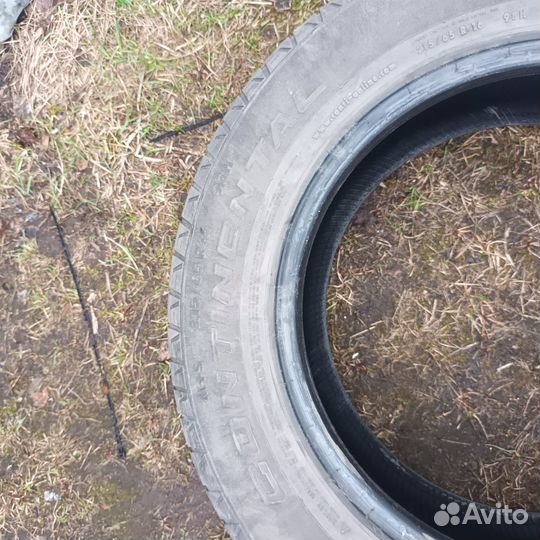 Continental ContiCrossContact AT 215/65 R16 98H