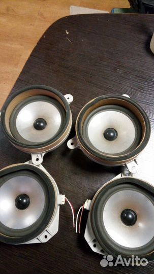 Subaru tribeca динамик