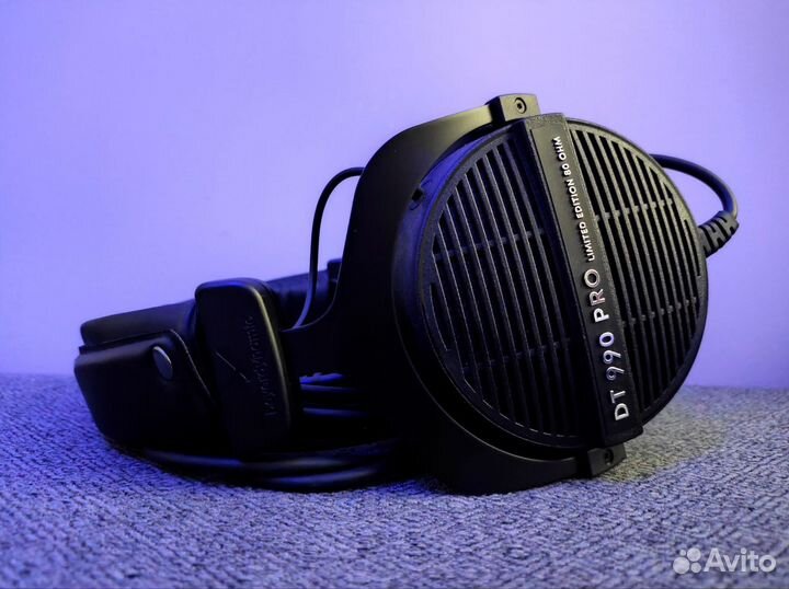 Beyerdynamic DT 990 Pro 80 Ohm Limited Edition