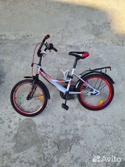 Детский велосипед бу 18
