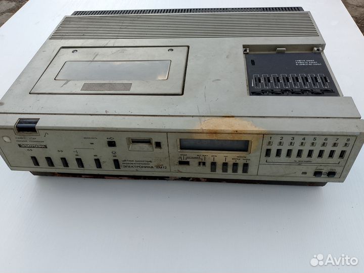 Видеомагнитофон вм-12