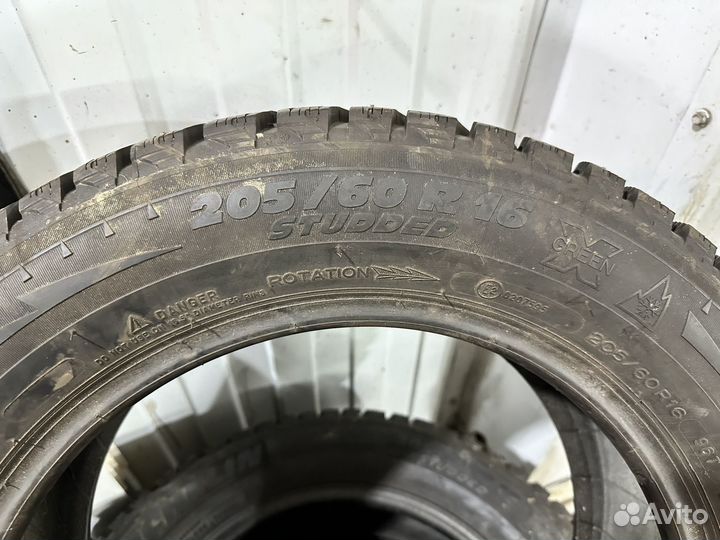 Michelin X-Ice 205/60 R16