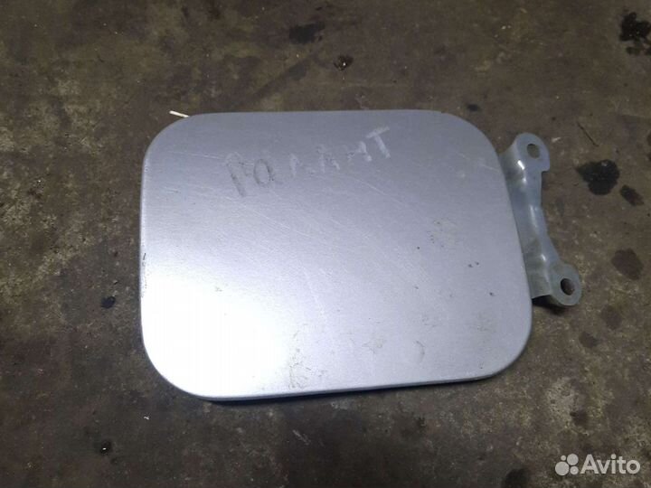 Лючок бензобака Mitsubishi Galant 7