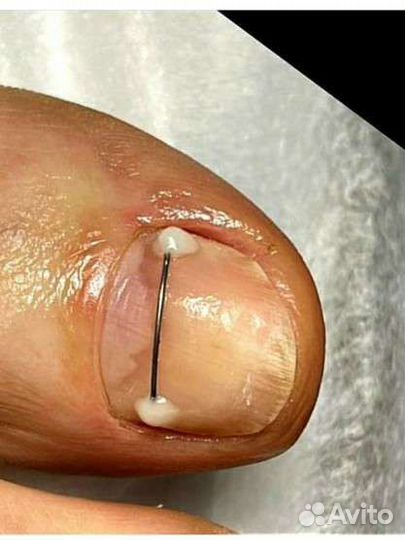 Подолог / мастер педикюра