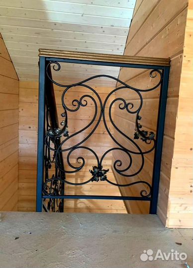 Г-образная лестница