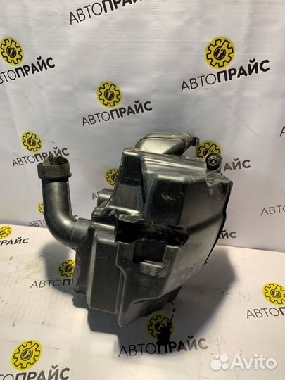 Резонатор воздушного фильтра Ford Focus 2 qqdb 1.8