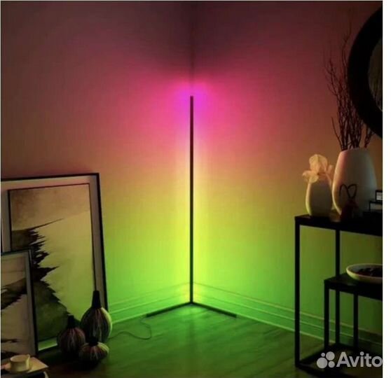 Напольный светодиодный угловой торшер 150см с пуль
