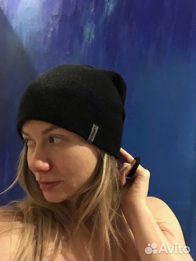 Шапка женская вязаная