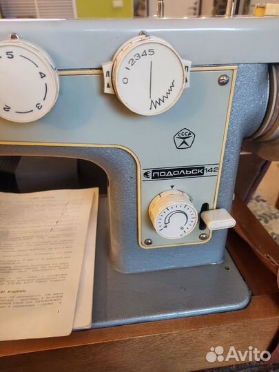 Машинка швейная Подольск 142
