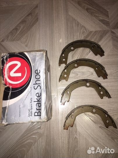 Колодки барабанные ручника