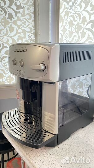 Кофемашина delonghi caffe
