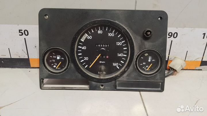 Панель приборов