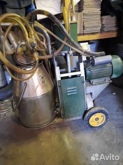 Продаётся доильный аппарат для коз.Торг уместен