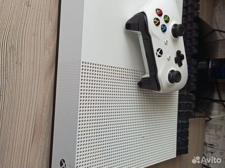 Xbox one s