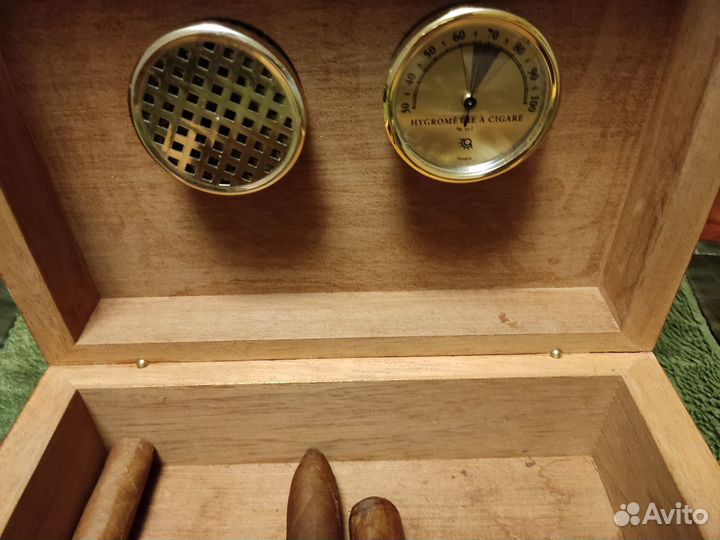 Хьюмидор Daniel Moevus