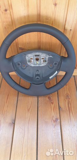 Руль Renault logan 1