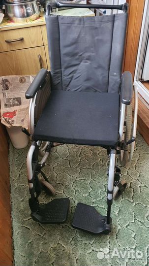 Инвалидная коляска складная бу
