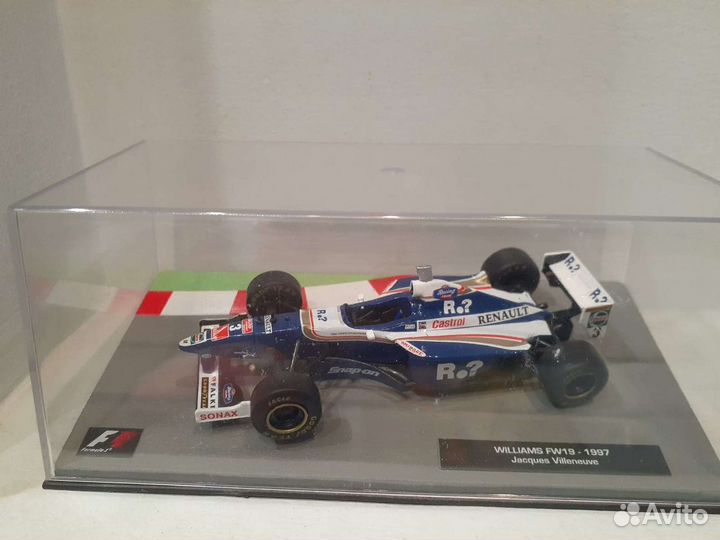 Масштабная модель Formula 1 1/43 Williams FW19