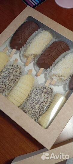 Фрукты в шоколаде