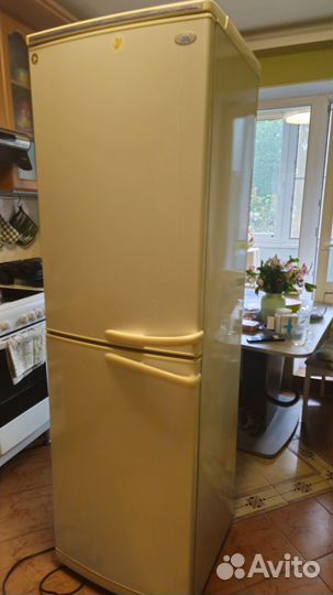 Холодильник атлант бу