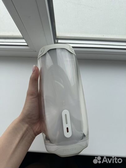 JBL pulse 4 колонка