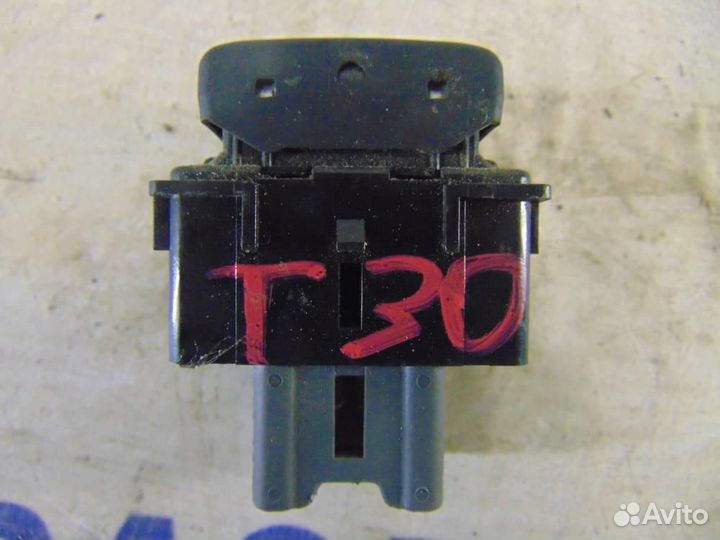 Кнопка обогрева сидений для Nissan X-Trail 1 2001