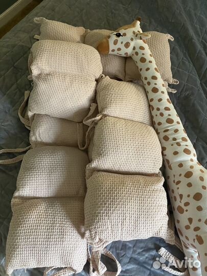 Мягкие бортики для детской кроватки