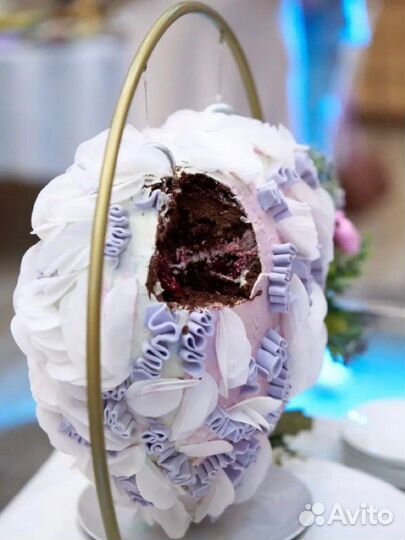 Подставка для свадебного парящего торта Сердце