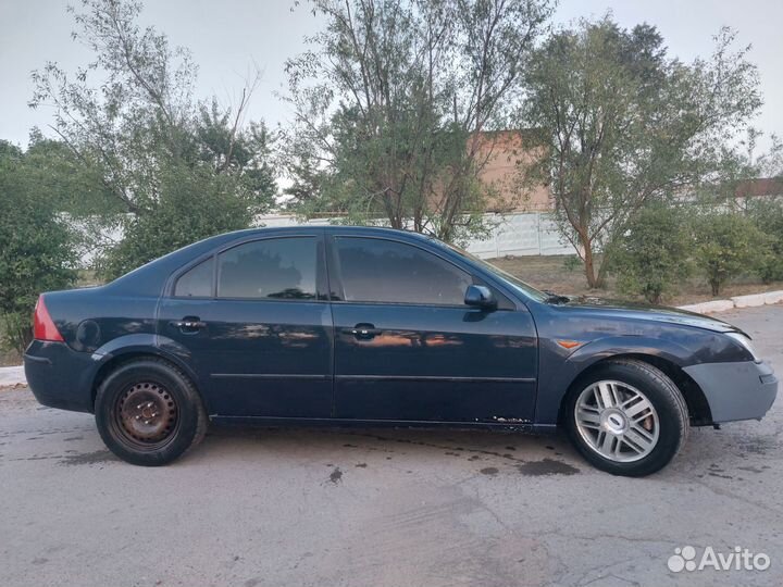 Ford Mondeo 1.8 МТ, 2003, 385 000 км