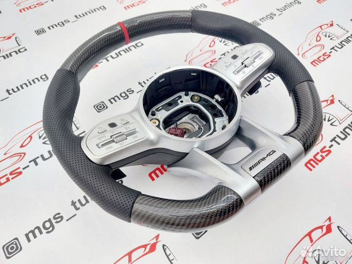 Руль Mercedes в стиле 63 AMG карбон красная полоса