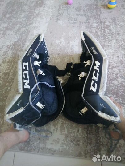 Вратарские щитки