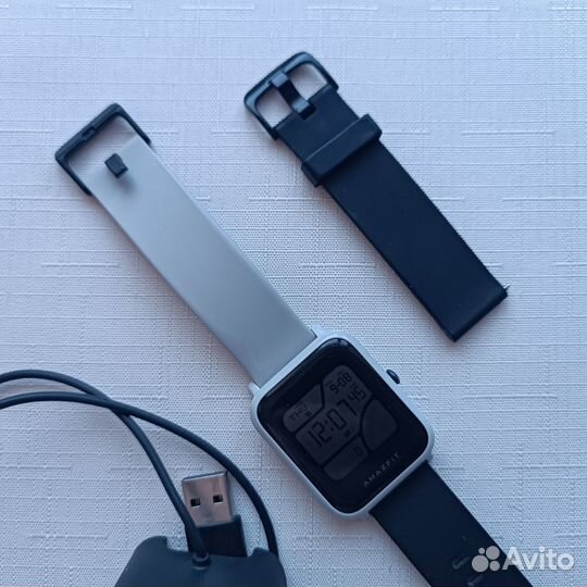 Смарт часы Amazfit