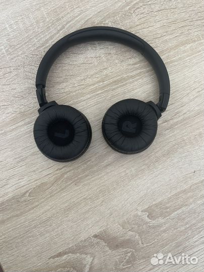 Наушники jbl tune 520bt (оригинал)