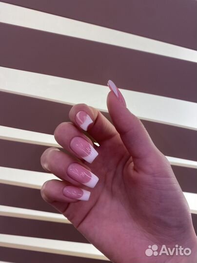 Мастер маникюра