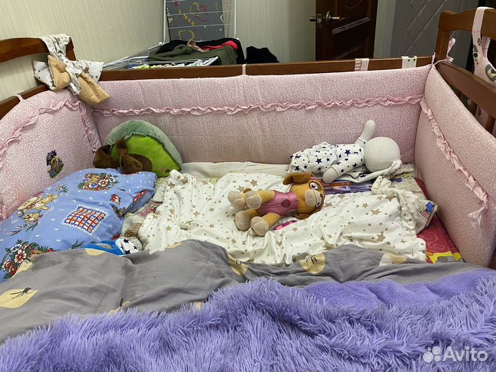 Детская кроватка