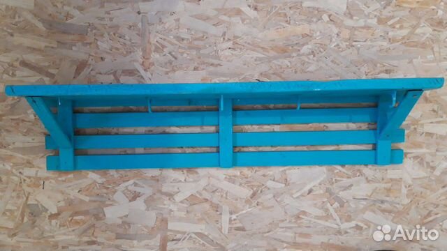 Вешалка деревянная