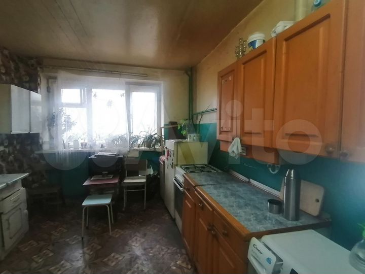 Комната 9 м² в 5-к., 4/5 эт.