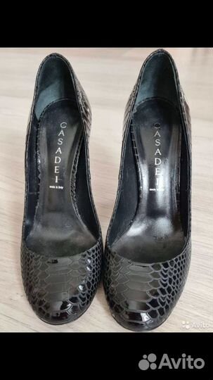 Бомбер ветровка Zara