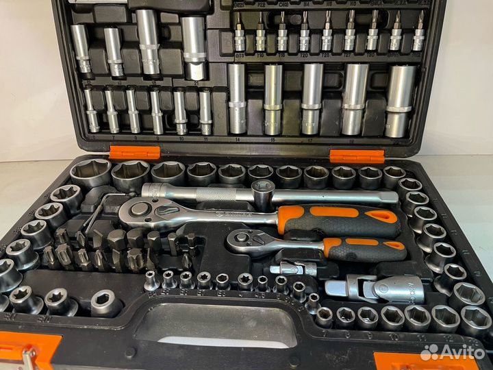 Набор инструментов в кейсе 108 предметов Вихрь