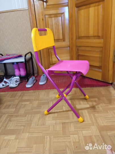 Детский стол и стул для принцессы