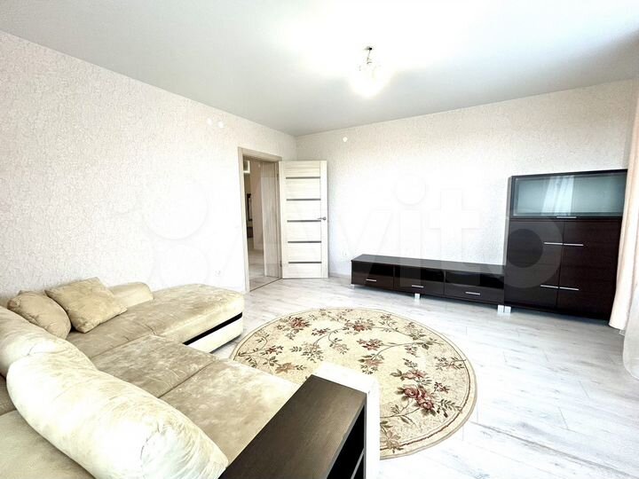 2-к. квартира, 72 м², 10/12 эт.