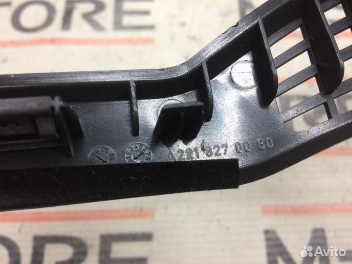 Решетка вентиляционная Mercedes-Benz S-Class W221