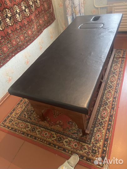 Массажный стол