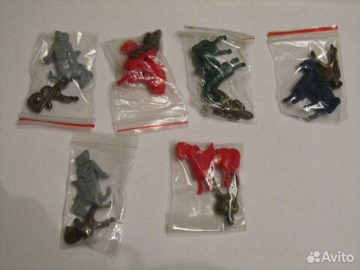 Солдатики киндер-сюрприз Ландрин