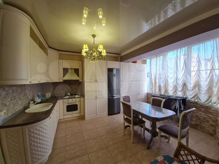 1-к. квартира, 57 м², 4/9 эт.