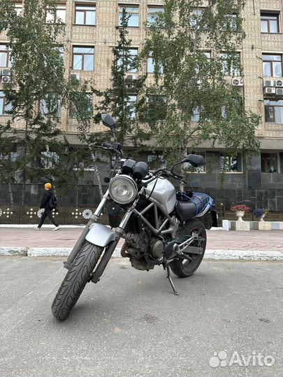 Honda VTR250