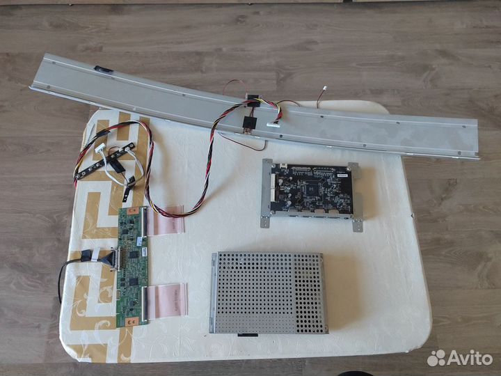 Запчасти от Xiaomi Mi Curved Gaming Monitor 34