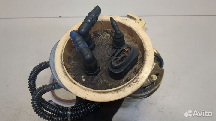 Насос топливный электрический Volkswagen Touareg