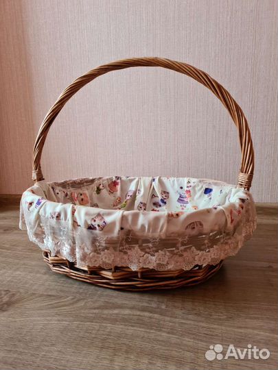 Корзина плетеная большая